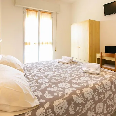 Hotel Albatros 2*